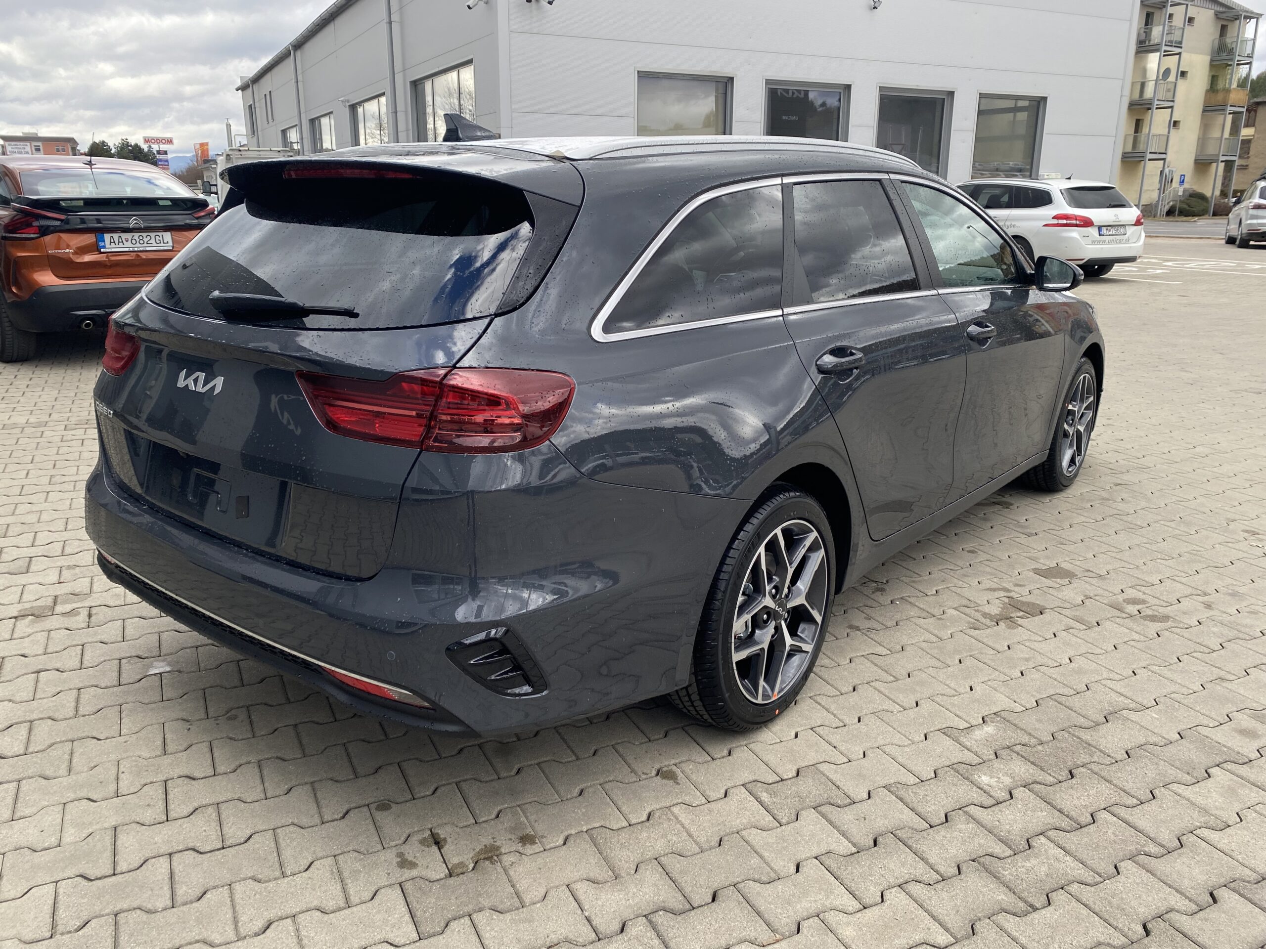 Kia Ceed - Image 3
