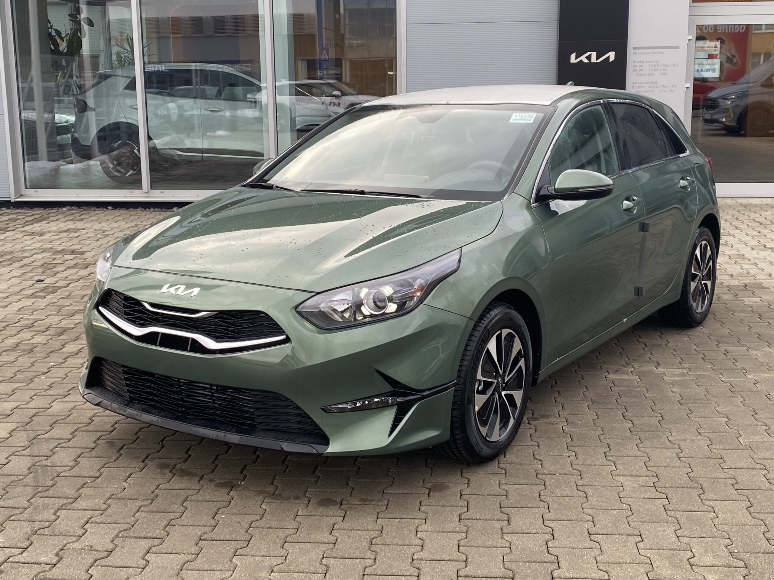 Kia Ceed - Image 2