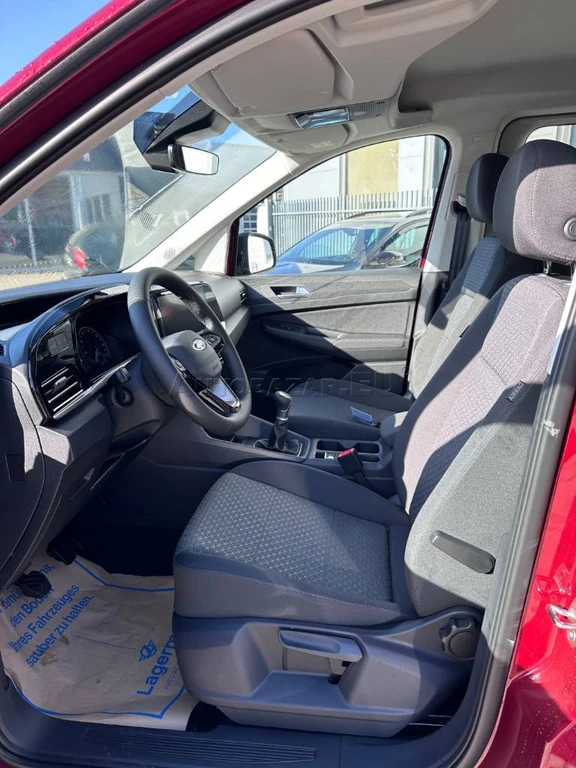 Ford Tourneo Connect - Image 6