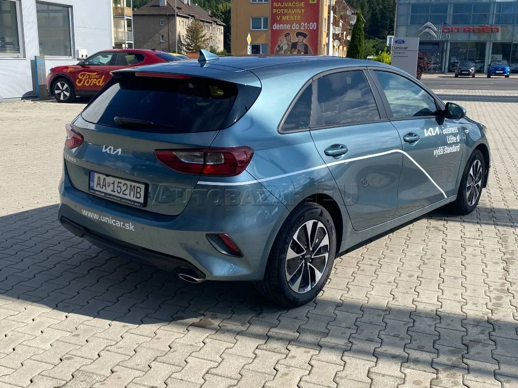 Kia Ceed - Image 4