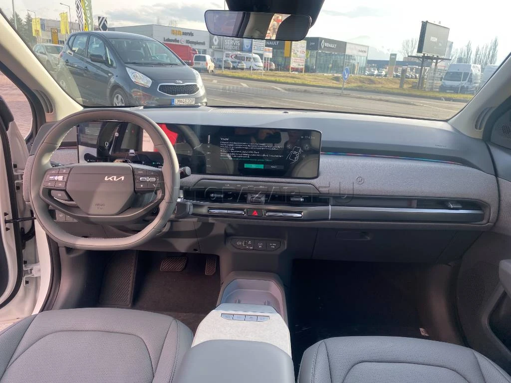 Kia EV3 - Image 8