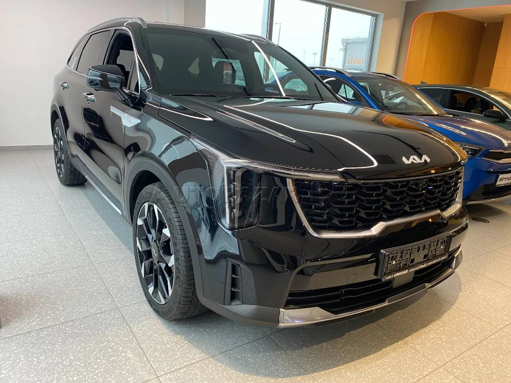 Kia Sorento - Image 1