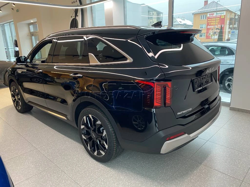 Kia Sorento - Image 5