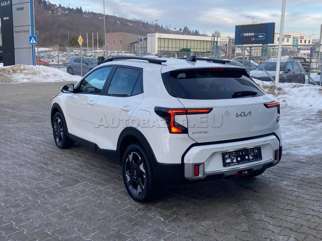 Kia Stonic - Image 3