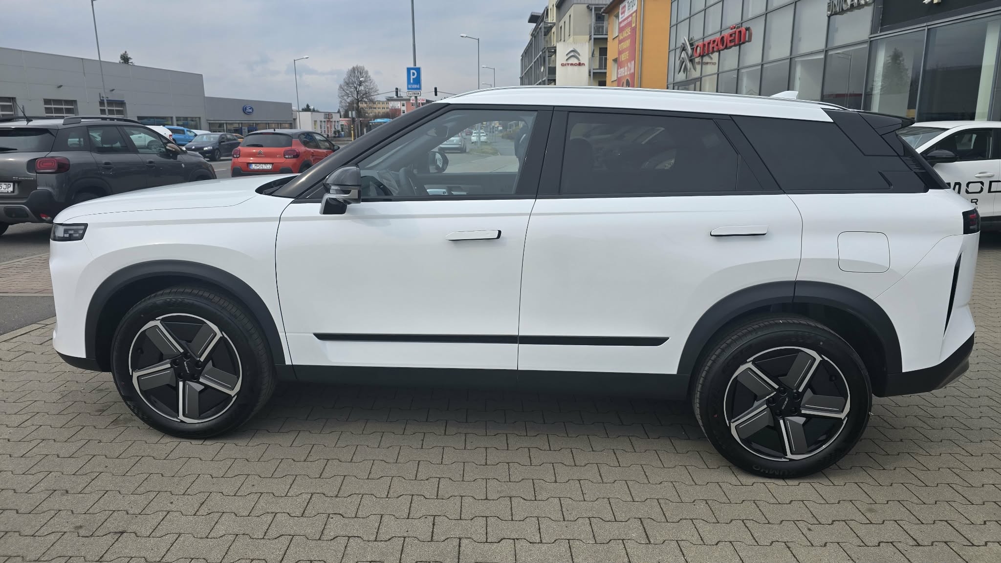 JAECOO J7 EXCLUSIVE AWD - Image 3