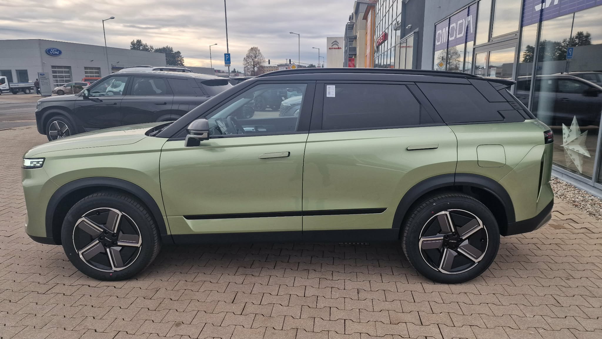 JAECOO J7 EXCLUSIVE AWD - Image 3