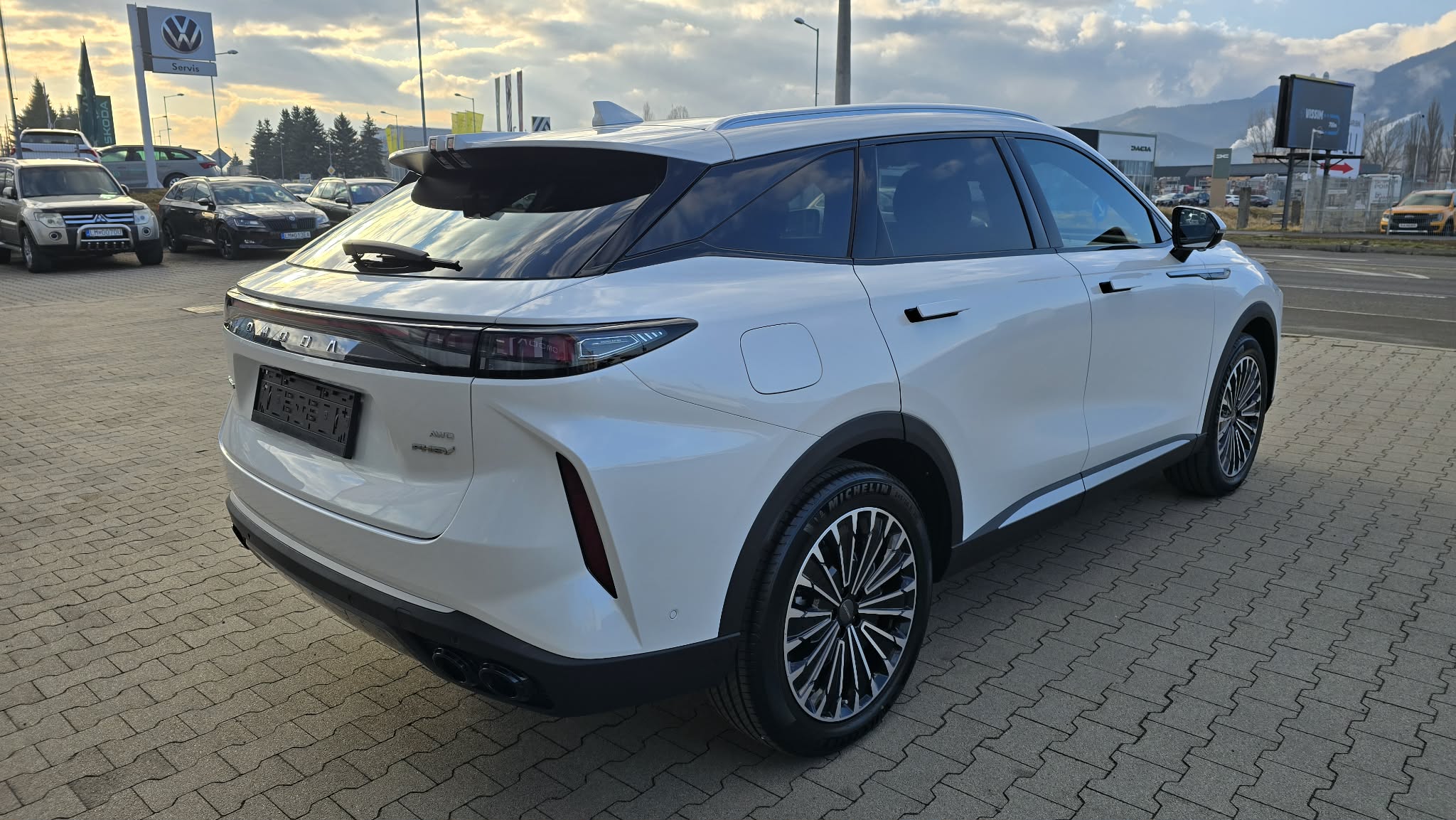 OMODA 9 PREMIUM - Image 6