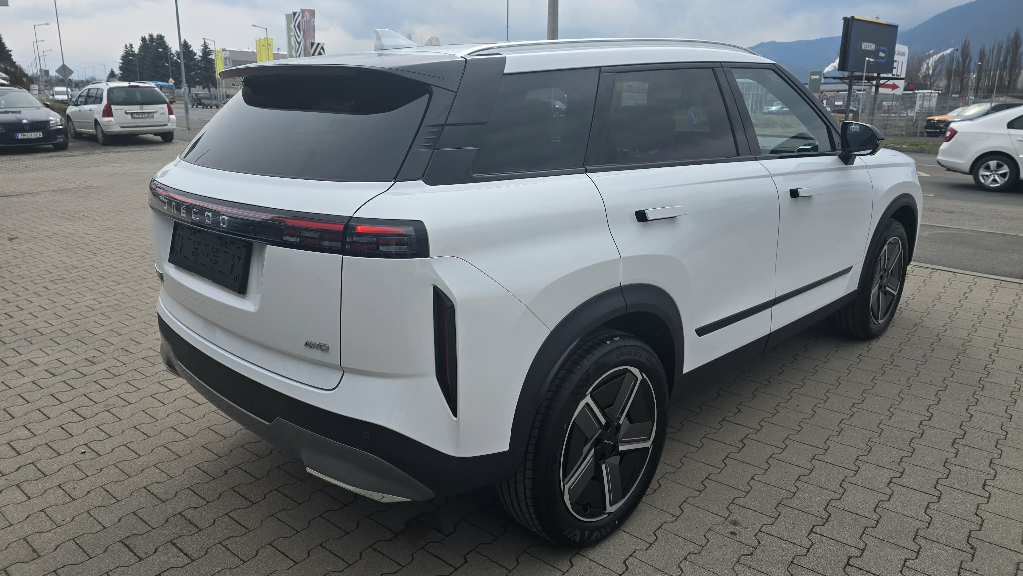 JAECOO J7 EXCLUSIVE AWD - Image 6