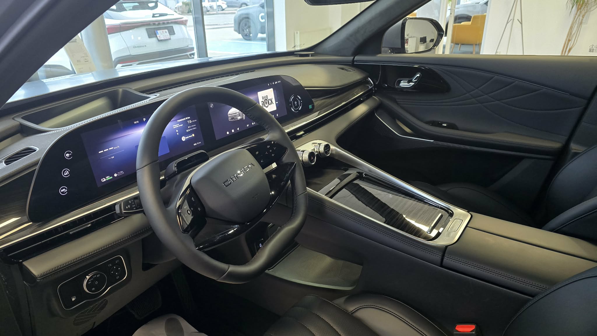 OMODA 9 PREMIUM - Image 10