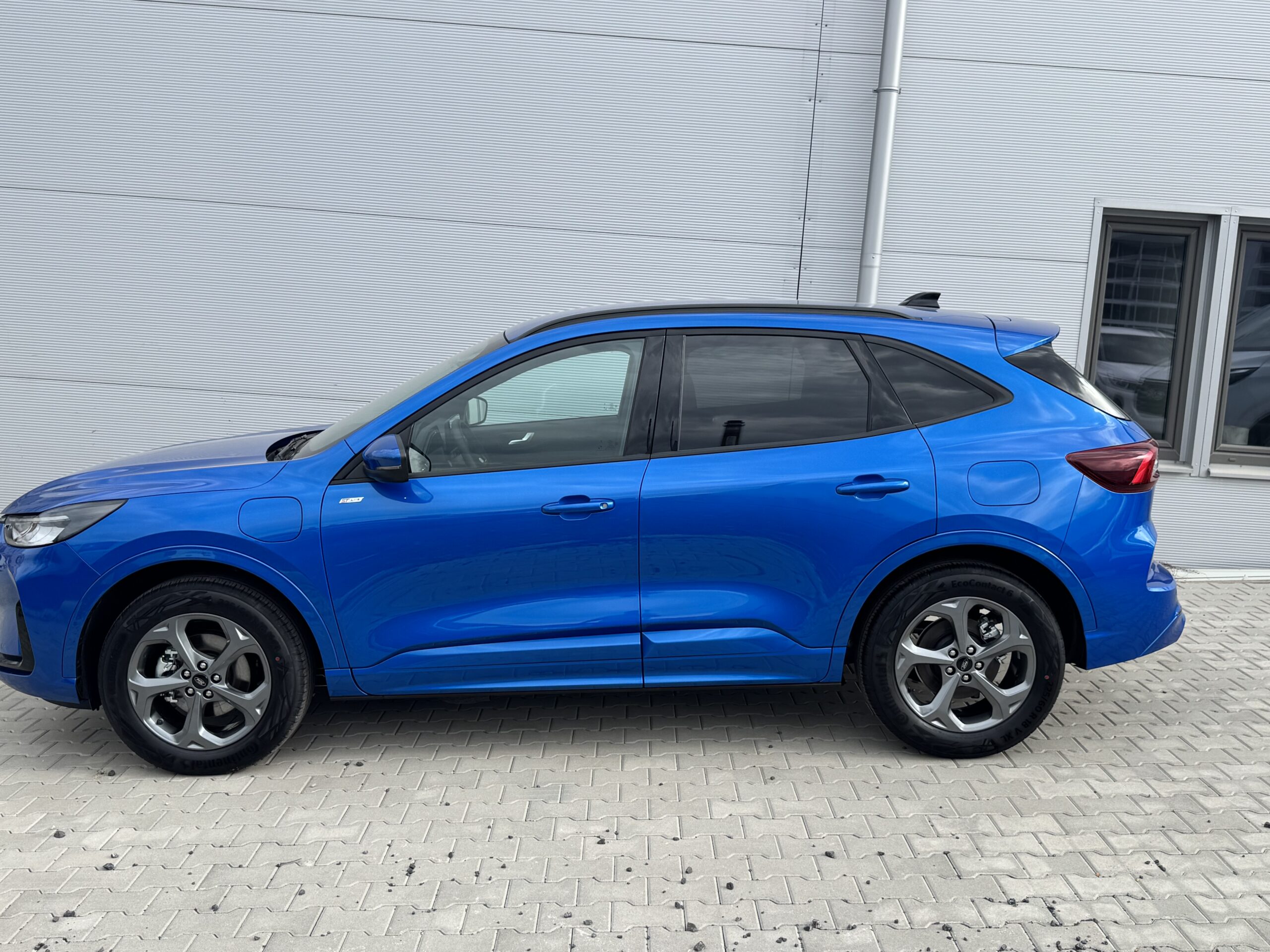 Ford Kuga 2. 5 Duratec PHEV 243k eCVT – FWD (178kW) ST-Line PHEV - Image 2