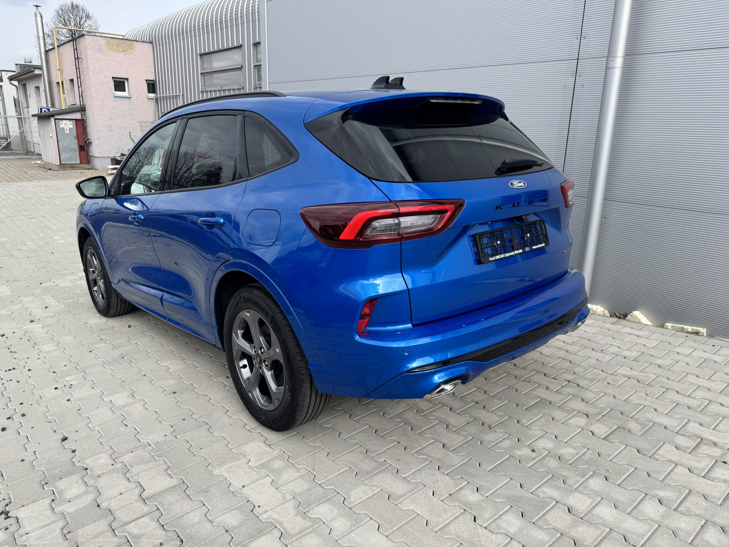 Ford Kuga 2. 5 Duratec PHEV 243k eCVT – FWD (178kW) ST-Line PHEV - Image 4