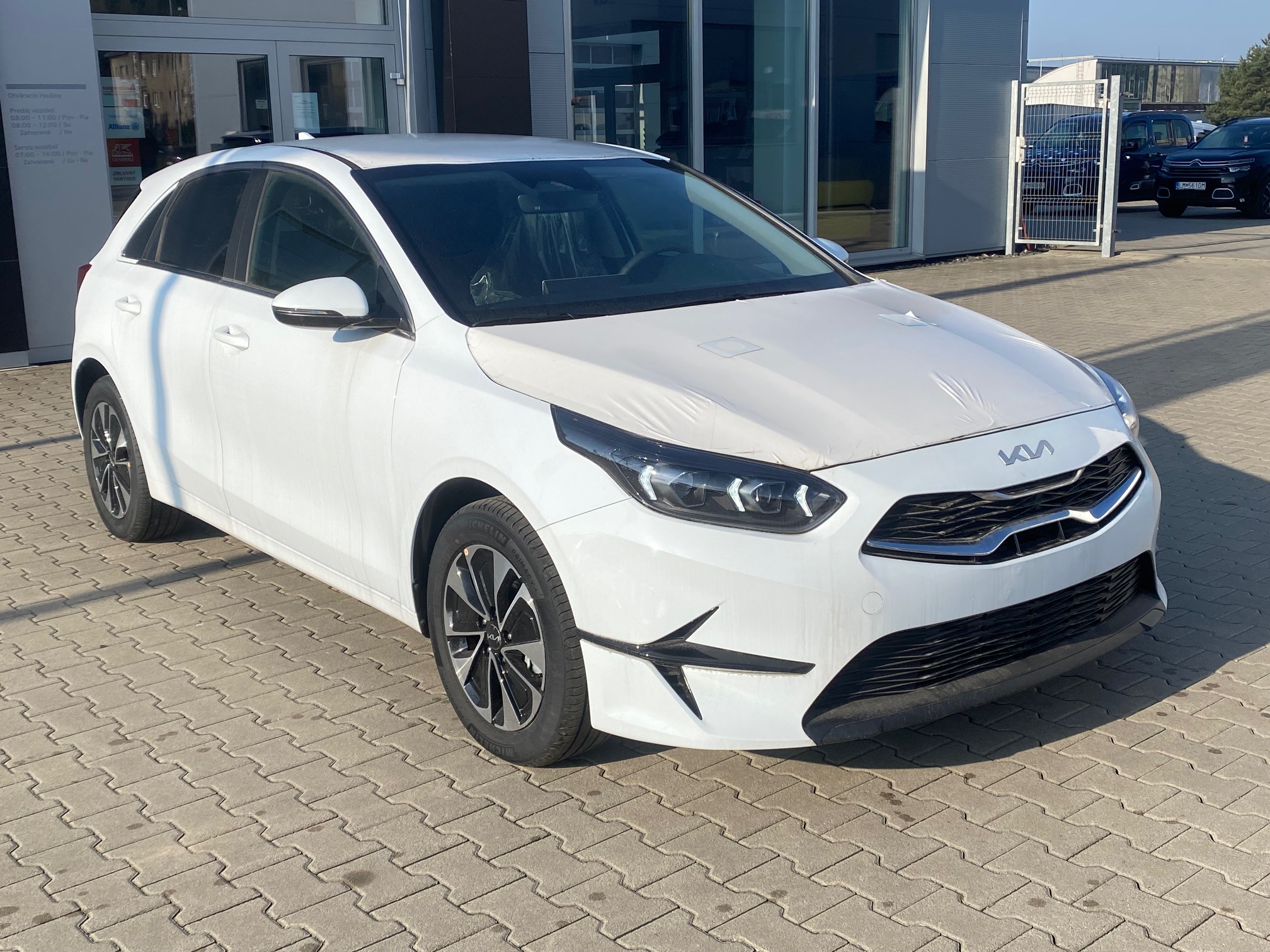 Kia Ceed - Image 2