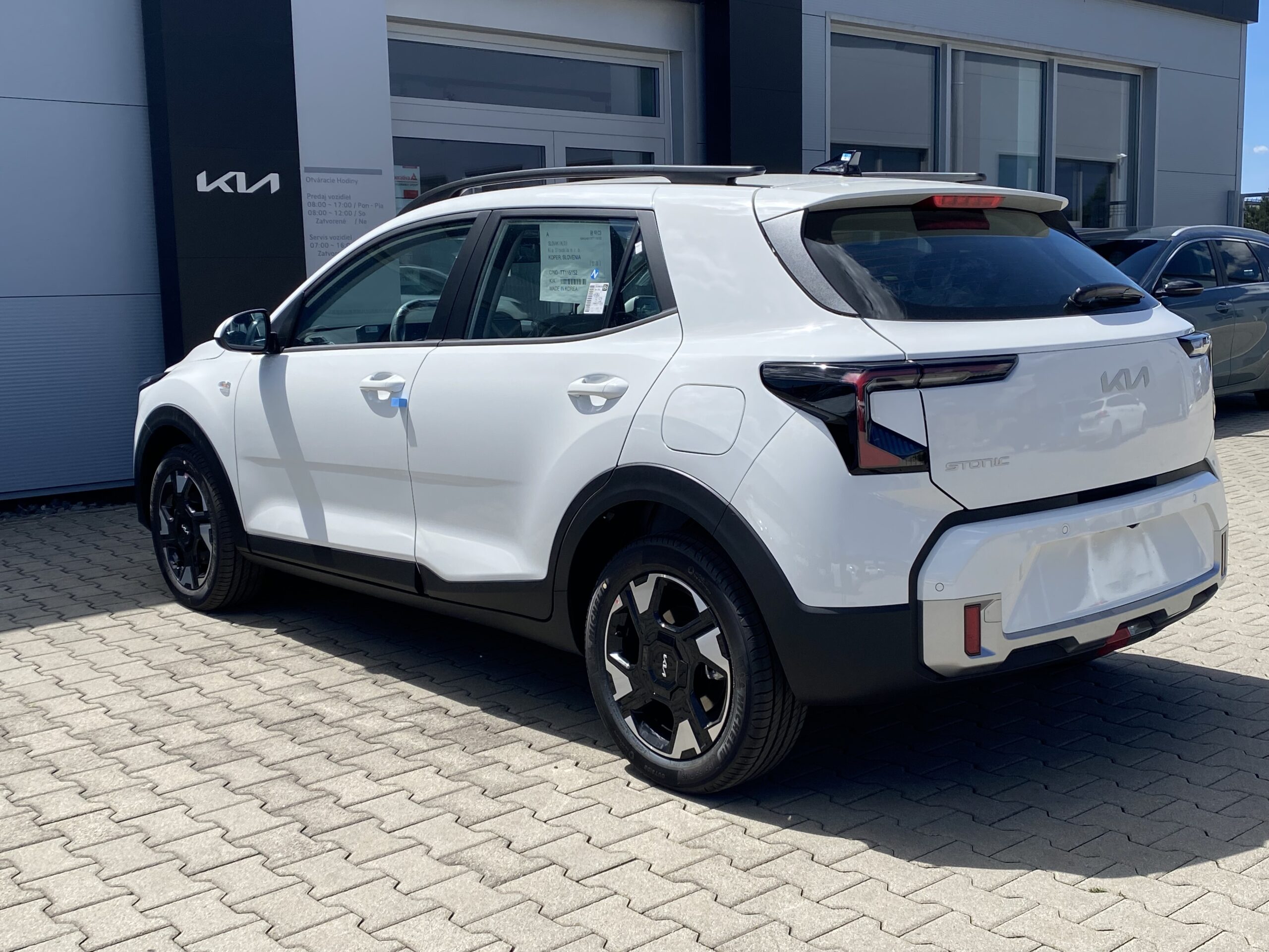 Kia Stonic - Image 4