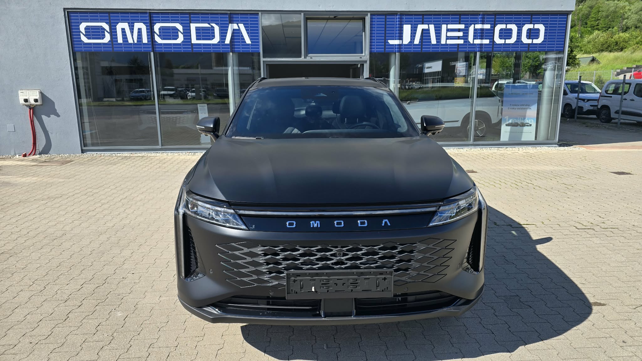 OMODA 9 Premium BLACK KNIGHT EDITION - Image 8